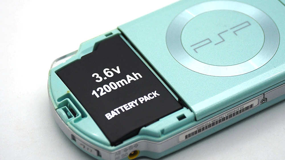 ロワジャパンの激安PSP2000/3000互換バッテリーは問題なく使えるのか 