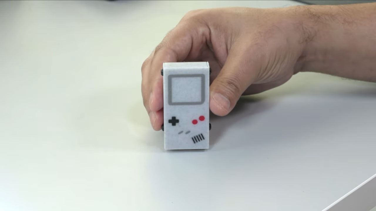 4ドルのESP32でGame Boyを再現!スマホに映像と音声をWi-Fi配信する“画面なし”自作機「ESP-GameBoy」が公開