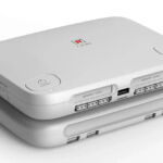 1.2.2のマザーボードを使用したSuperStation OneのSuper Dock1000台以上がTaki氏の元に届く